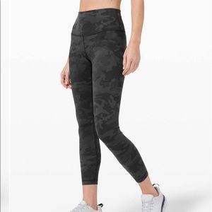 Deals for Camo Lululemon Leggings 